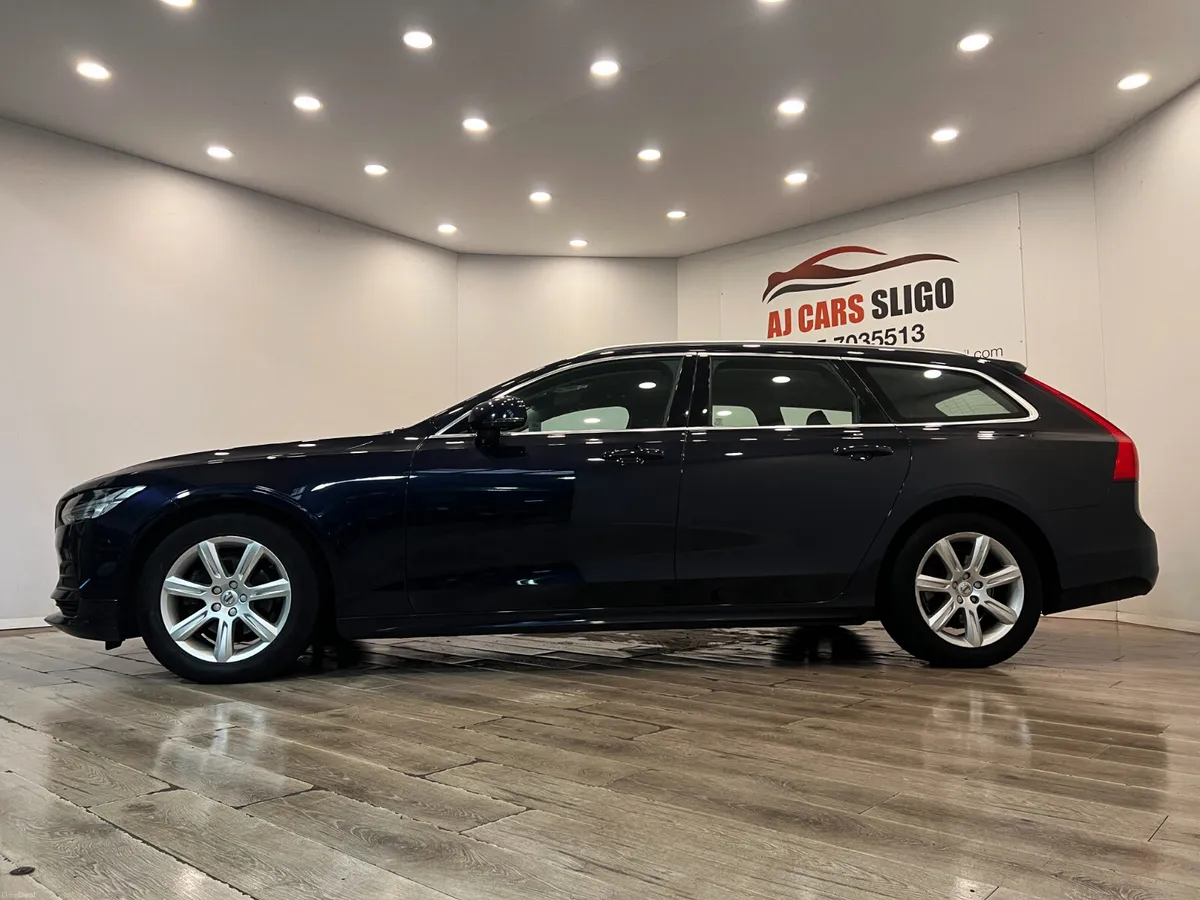 1 OWNER HIGH SPEC VOLVO V90 D4 MOMENTUM PLUS 2019 - Image 6