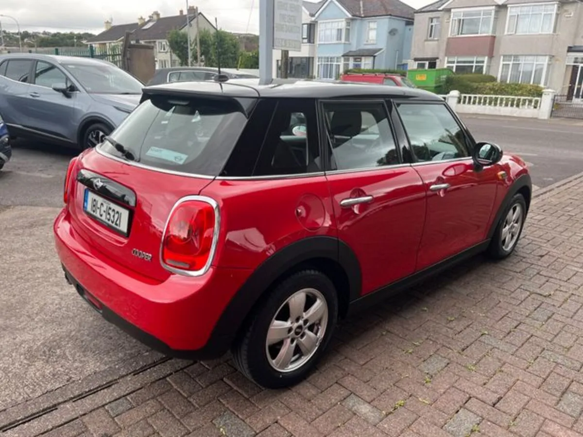 Mini Cooper 1.5 5DR - Image 3