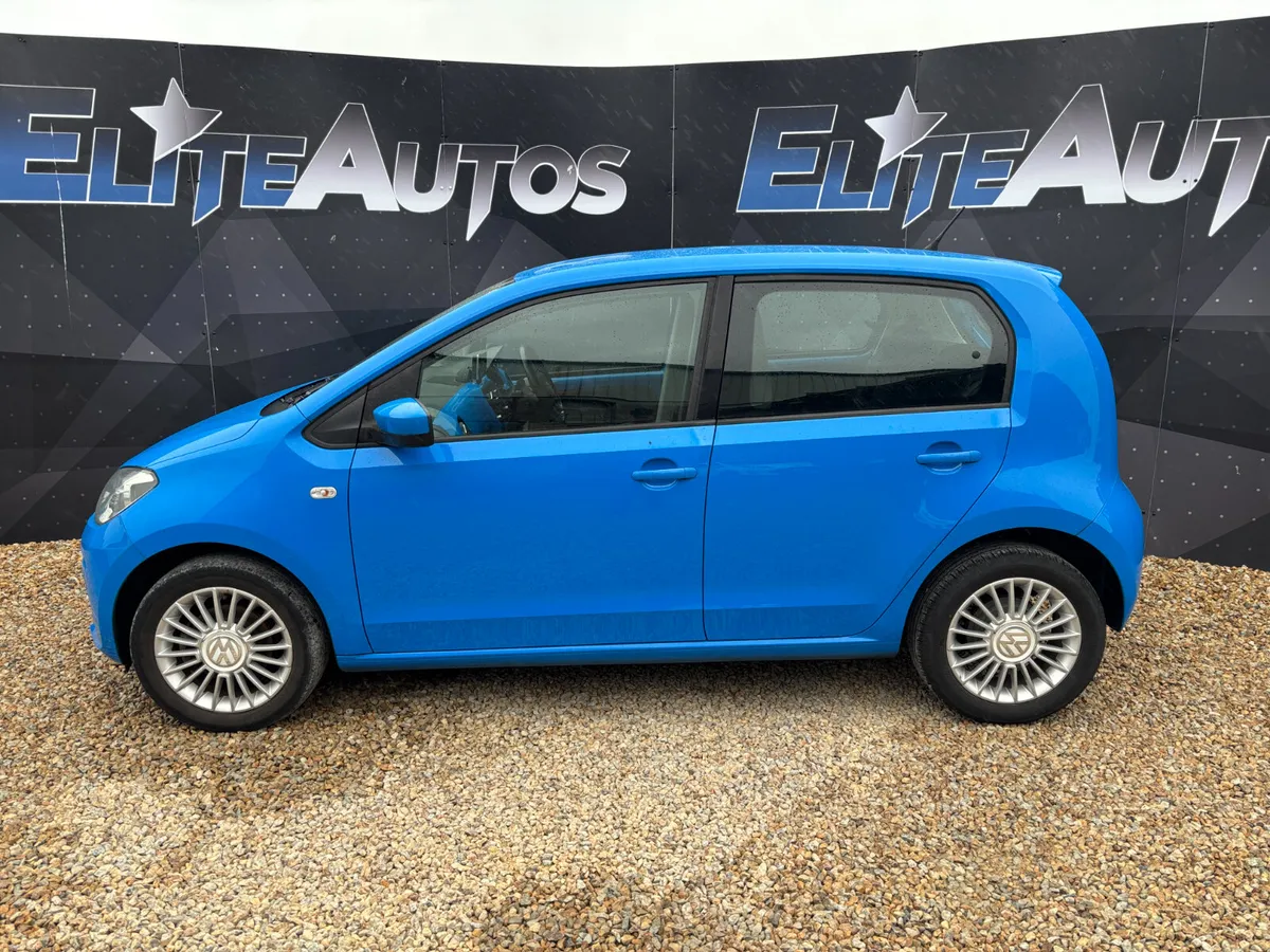 2014 Volkswagen Up! Blue - Image 2