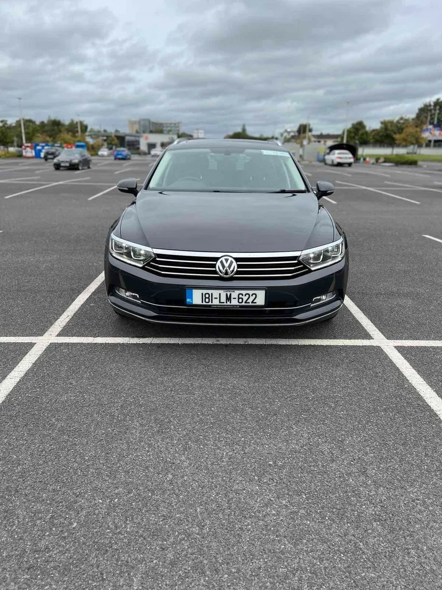 Volkswagen Passat 2018 - Image 1