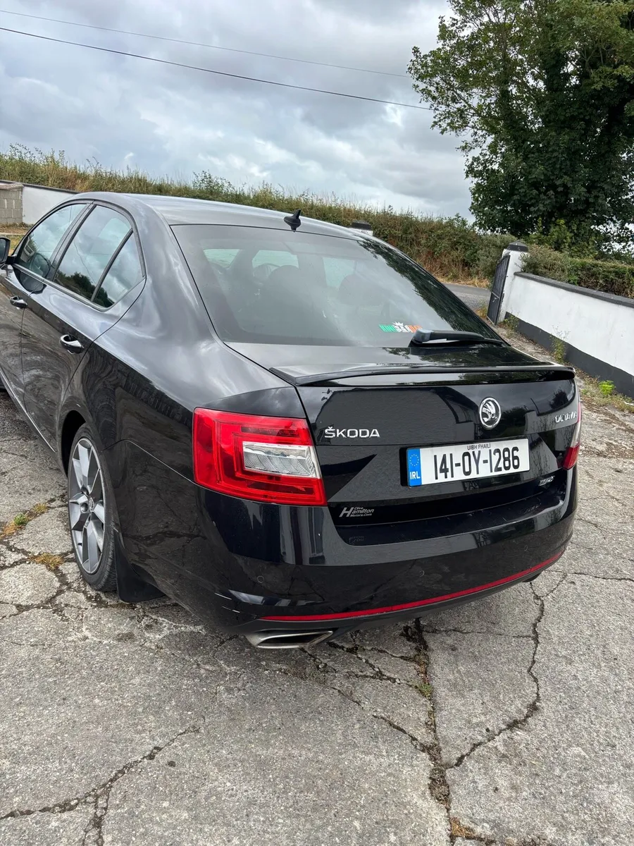2014 Skoda Octavia VRS 2.0 TDI (6-Speed Manual - Image 4