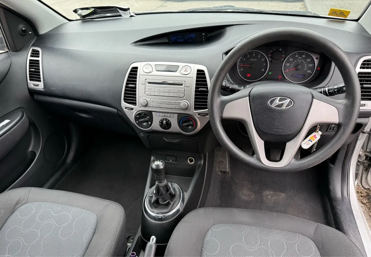 2011 Hyundai i20 ✅ Full service history - Image 4