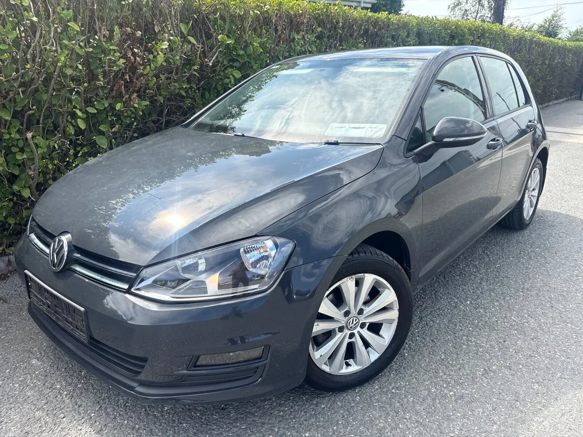 Volkswagen Golf 2017 1.2 TSI (CAR PLAY & CAMERA) - Image 6