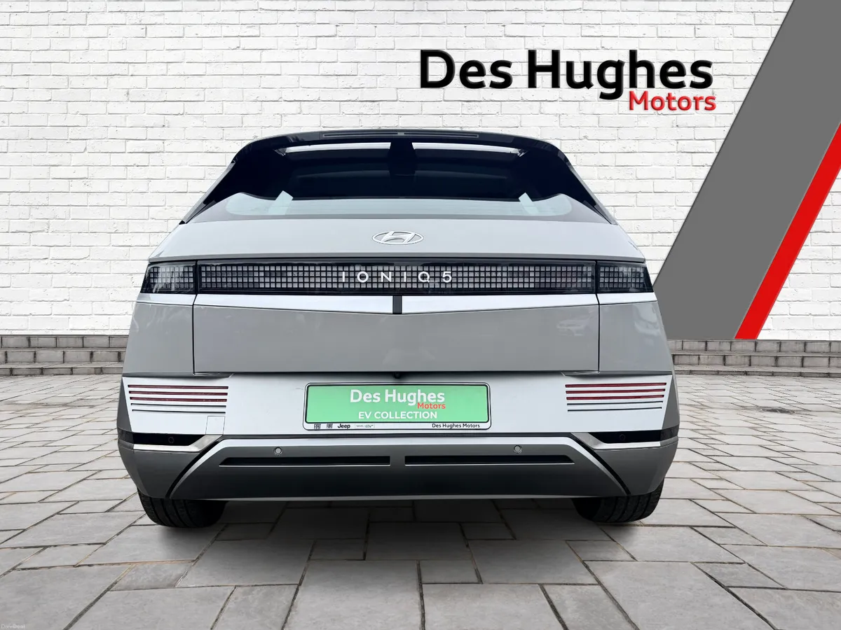 Hyundai IONIQ 5 77kWh Long Range Premium - Image 5