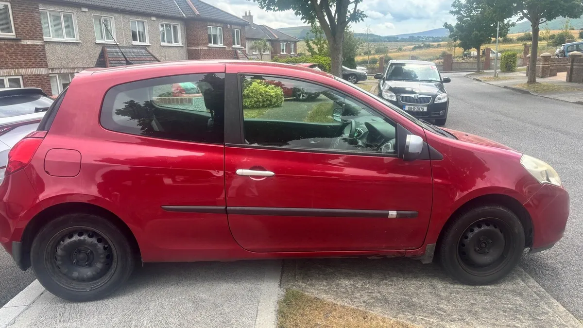 2011 Renault Clio - Image 3