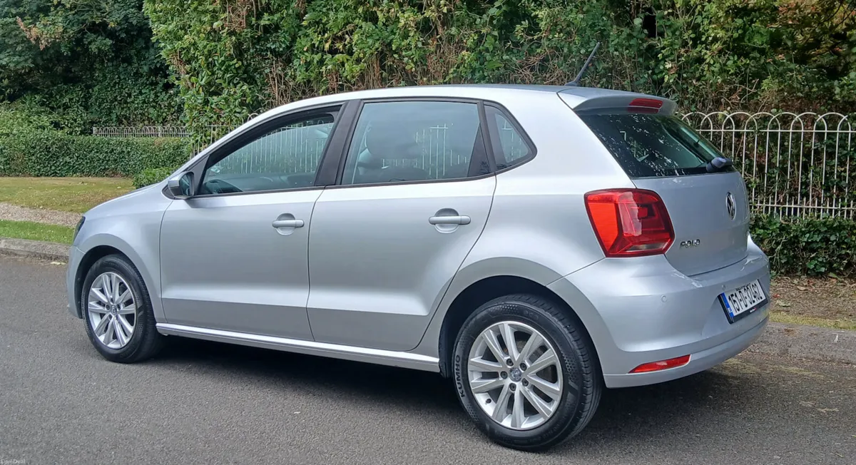 Volkswagen Polo 2015 *IRISH CAR FSH* 1.0 TREND 5dr - Image 4