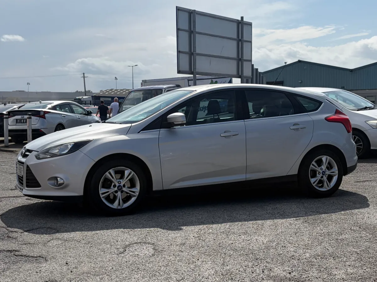 2012 Ford Focus 1.6 TDCI Zetec Nct 01/27 - Image 3