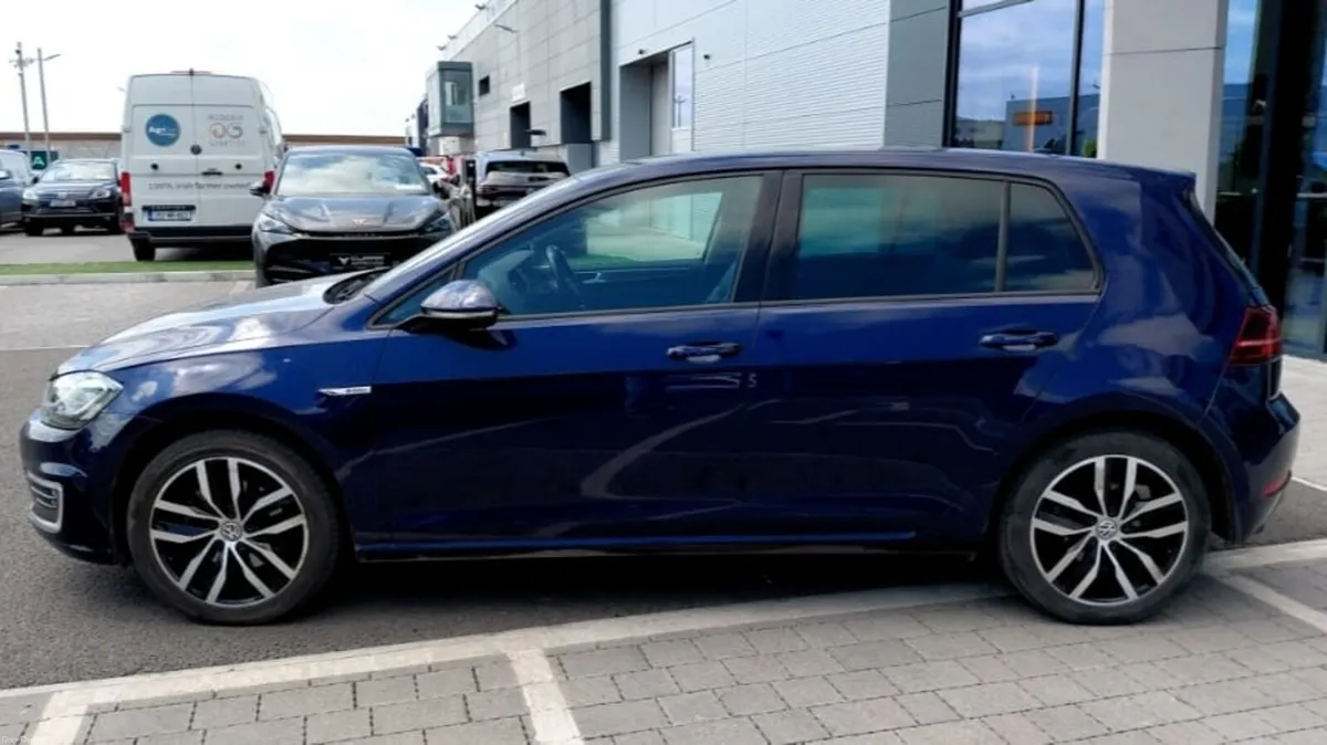 Volkswagen Golf 2019 - Image 5