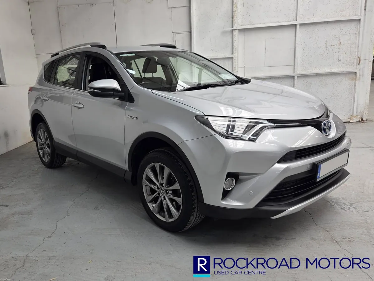 Toyota RAV4 Hybrid Sol,  2016 - Image 1