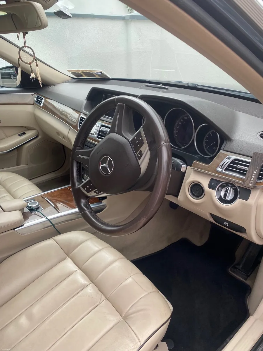 Mercedes-Benz E-Class 2016 - Image 5