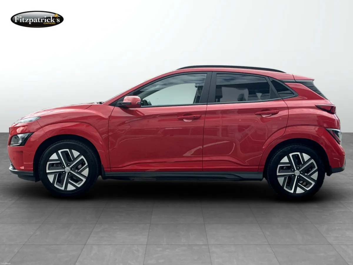 Hyundai Kona Premium EV 64Kwh - Image 4