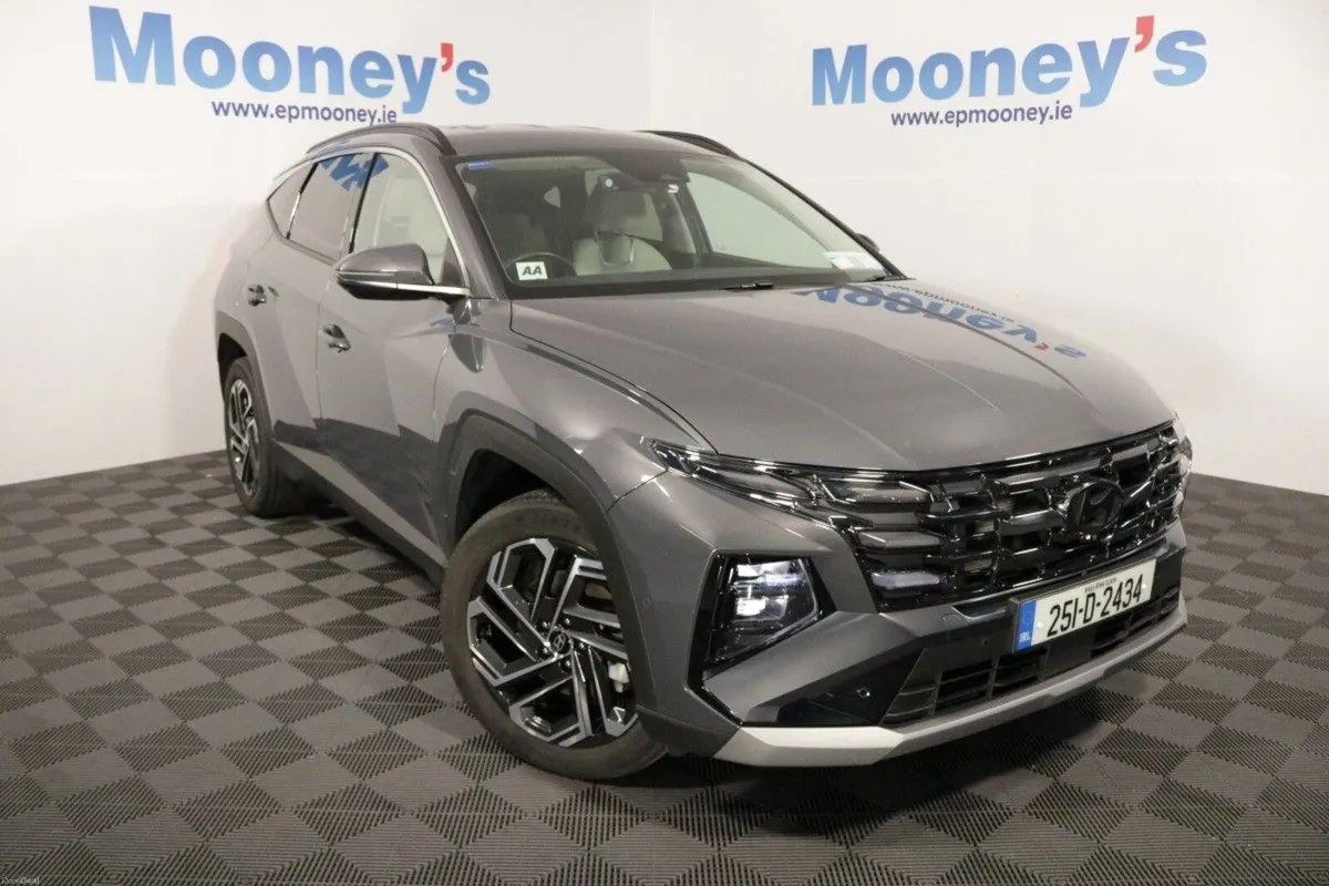 Hyundai Tucson HYBRID EXECUTIVE PLUS 1.6L PETROL A - Image 1