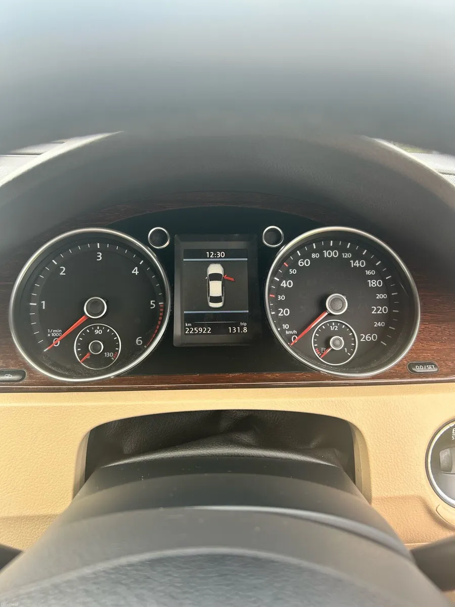 2012 Volkswagen Passat 1.6 TDI BlueMotion - Image 6