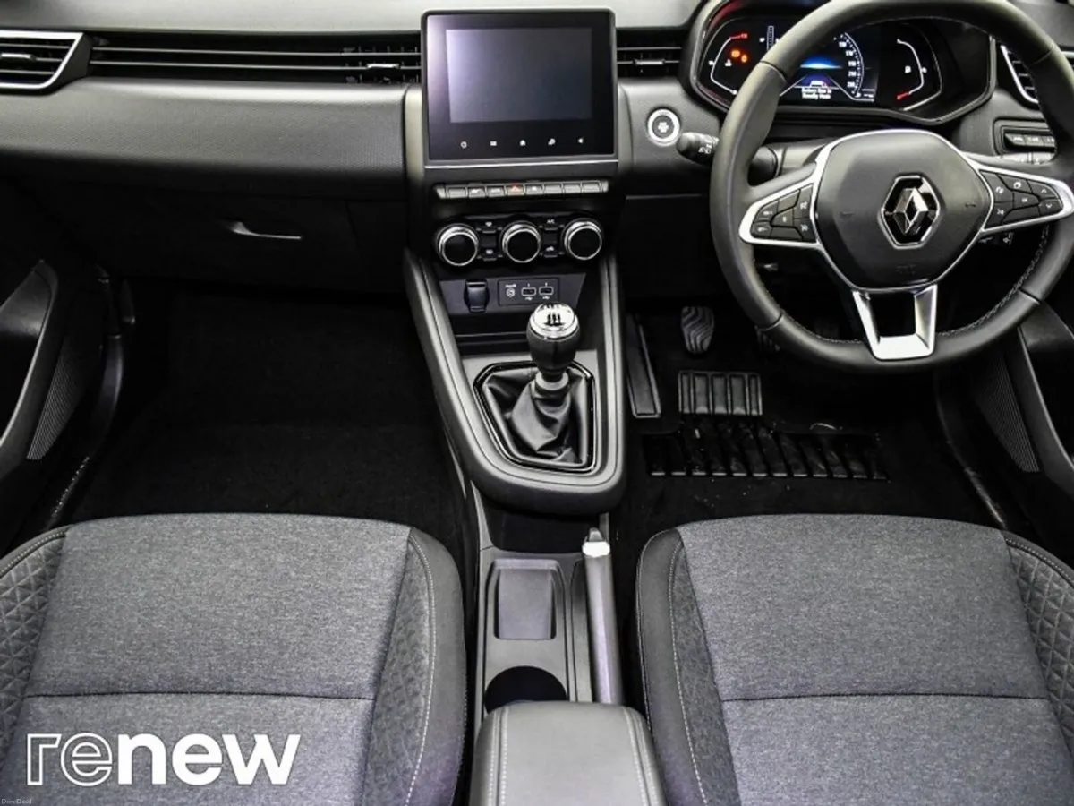 Renault Clio TCe 90 DFull Evolution - Image 2
