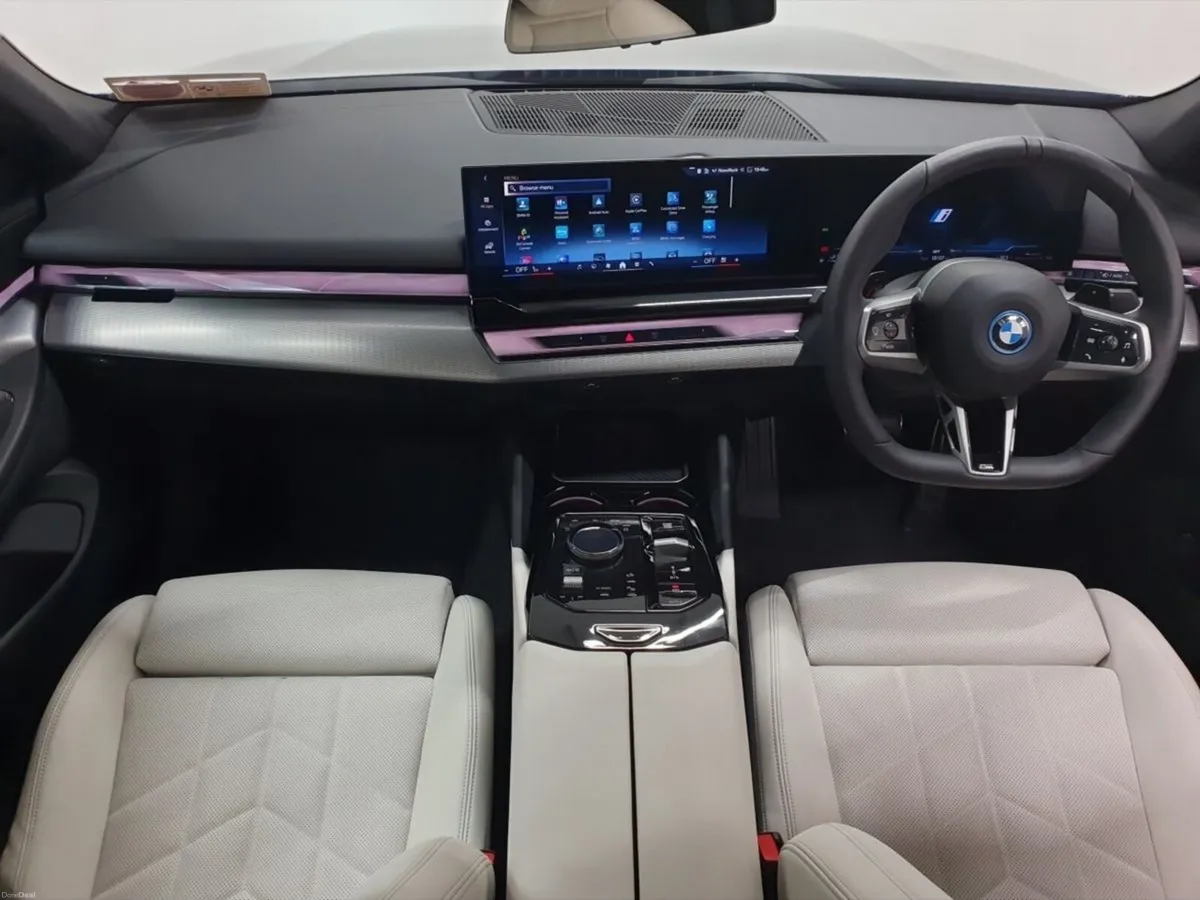 BMW 5-Series 530e M Sport Saloon - Image 4