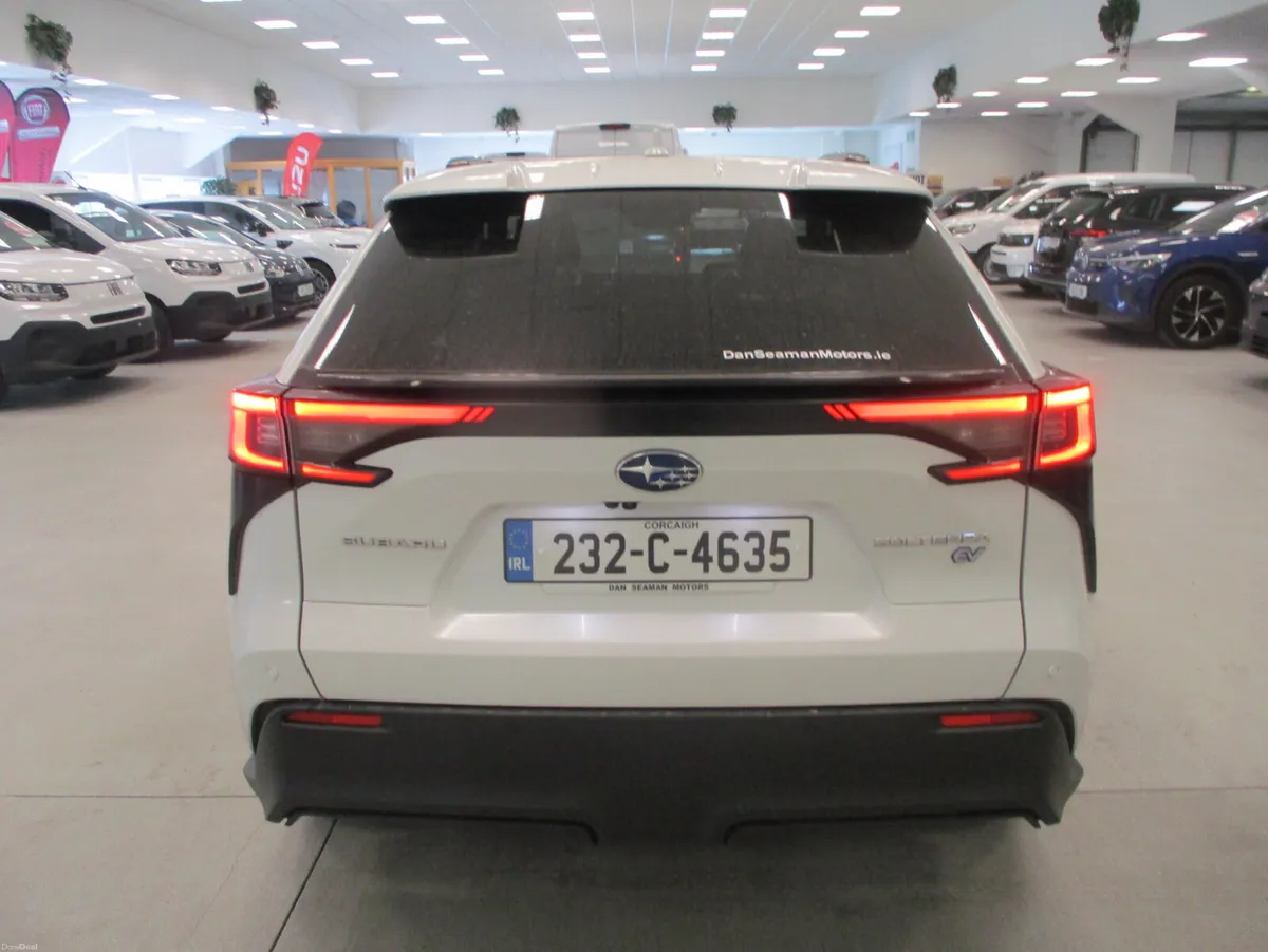 Subaru Solterra Touring A.W.D 2023 - Image 6