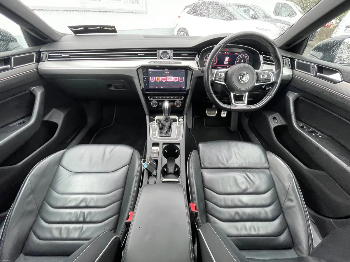 2.0 R LINE - DSG - SUNROOF - BELT DONE - LOW TAX - Image 4