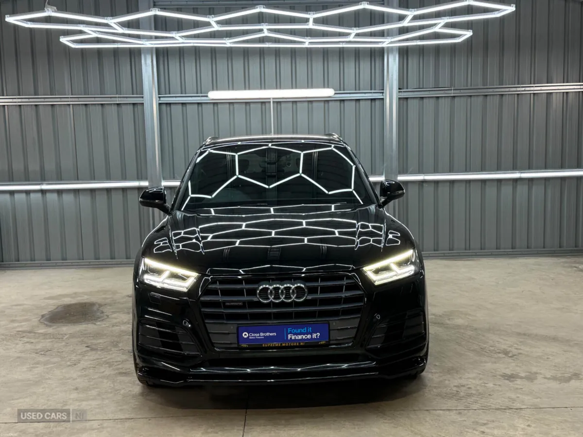 Audi Q5 2017, MASSIVE SPEC, PRICE ON IRL PLATES - Image 2
