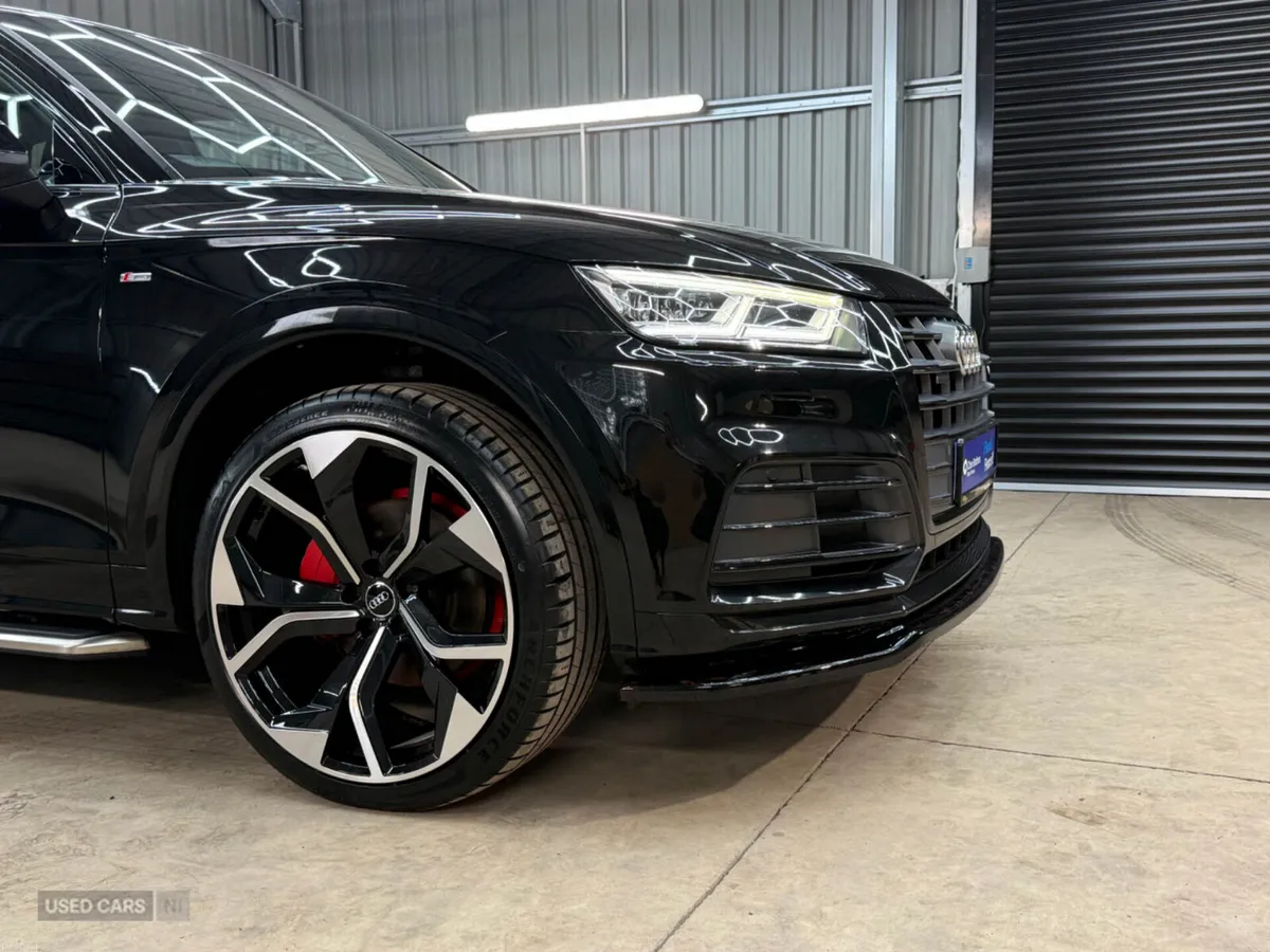 Audi Q5 2017, MASSIVE SPEC, PRICE ON IRL PLATES - Image 4