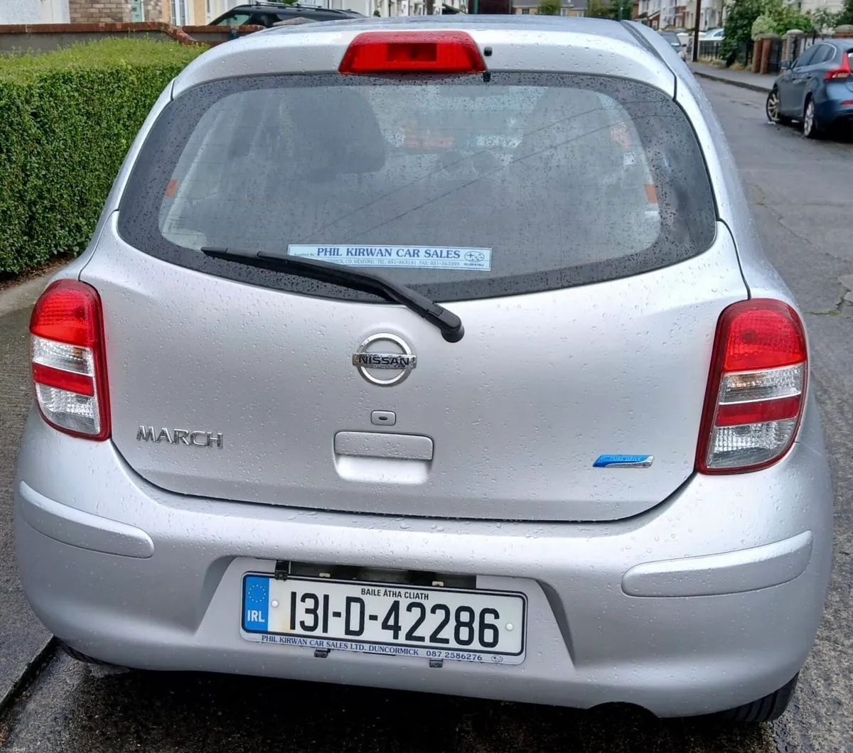 Excellent Nissan March - Image 4