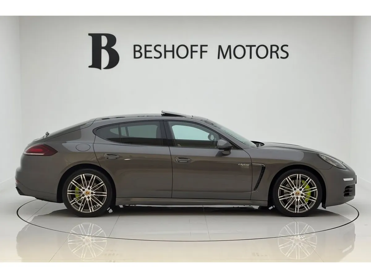 Porsche Panamera 3.0 S E-HYBRID=HUGE SPEC//LOW MIL - Image 6