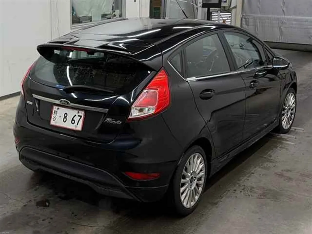 2015 Ford Fiesta Automatic - Image 3