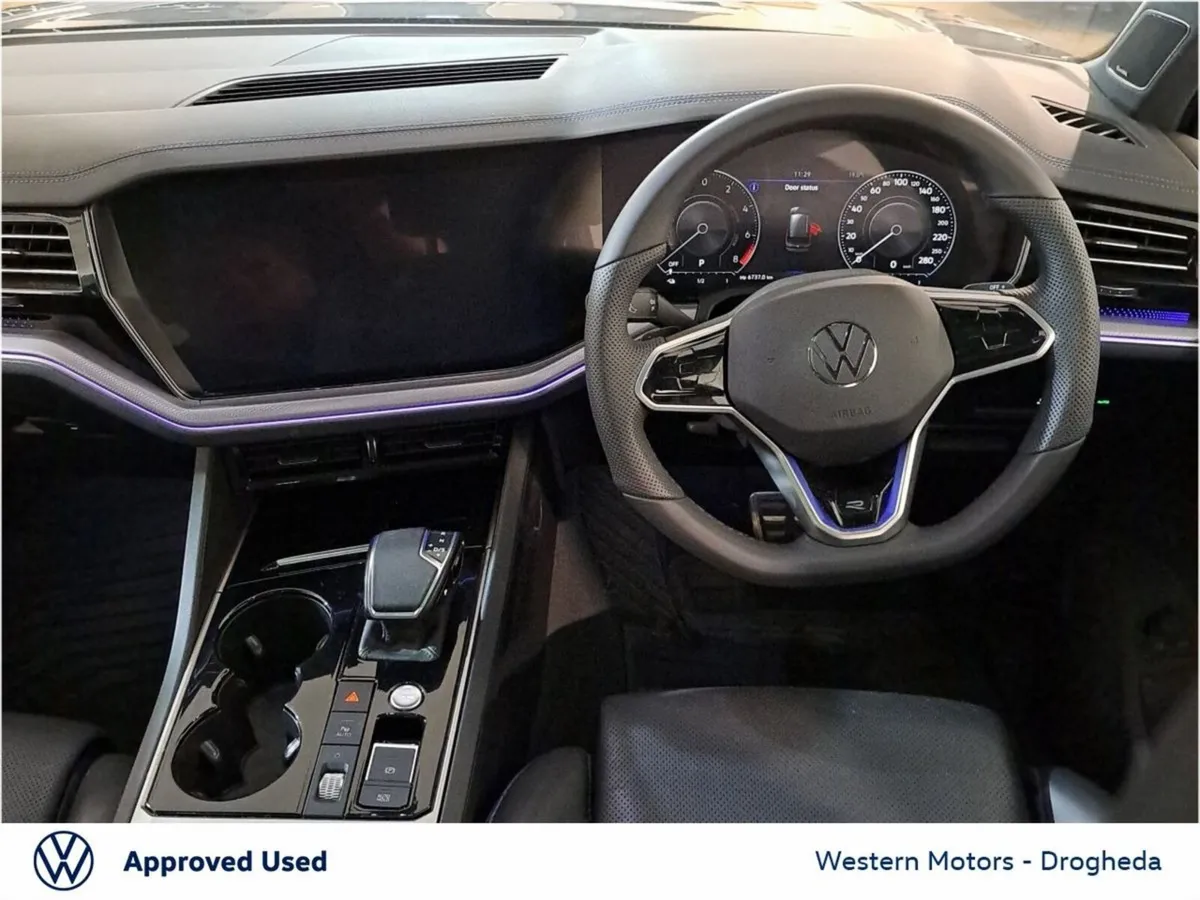 Volkswagen Touareg 3.0TSI PHEV 462HP 4M DSG R - Image 2