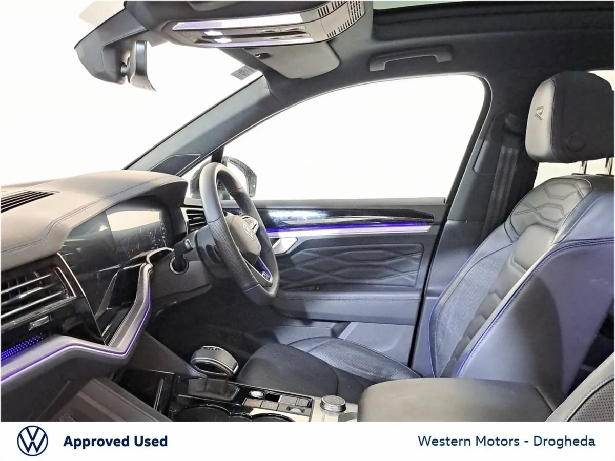 Volkswagen Touareg 3.0TSI PHEV 462HP 4M DSG R - Image 4