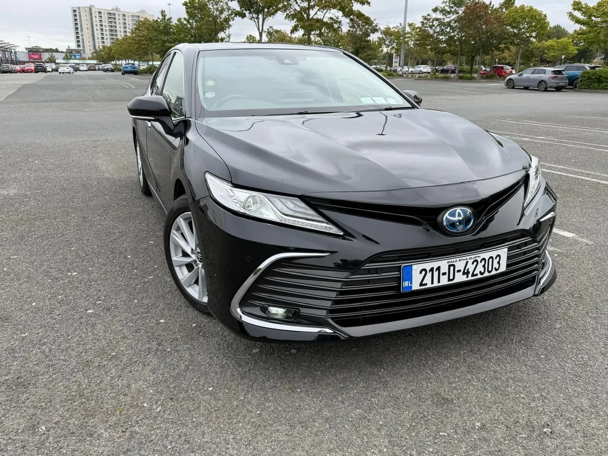 Toyota Camry 26500€ price - Image 1