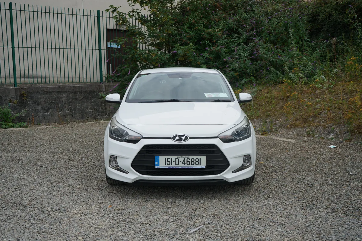 2015 Hyundai i20 - Image 4