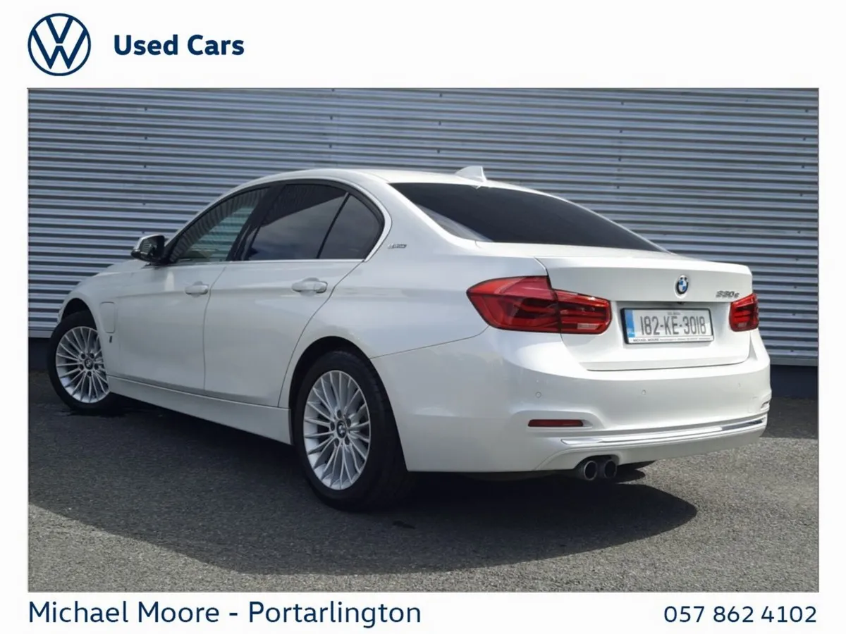 BMW 3-Series 330e Luxury - Image 3