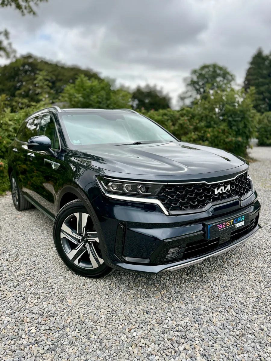 2022 Kia Sorento K4 PHEV AWD Auto 7 Seats - Image 1