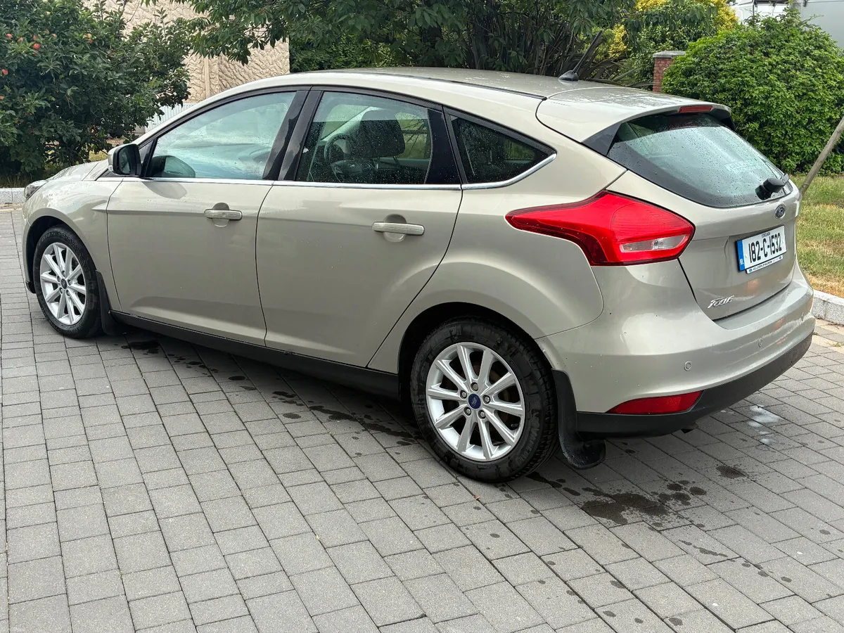 2018 (182) Ford Focus *new nct* - Image 3