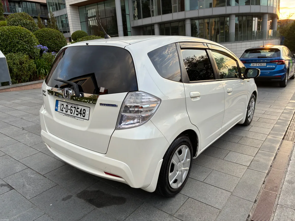 Honda Fit Hybrid Auto - 0872558536 - Image 5