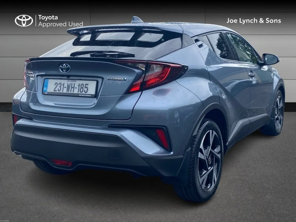 Toyota C-HR 1.8 - Image 2