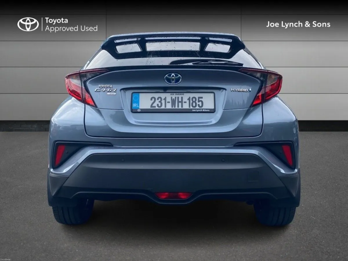 Toyota C-HR 1.8 - Image 4