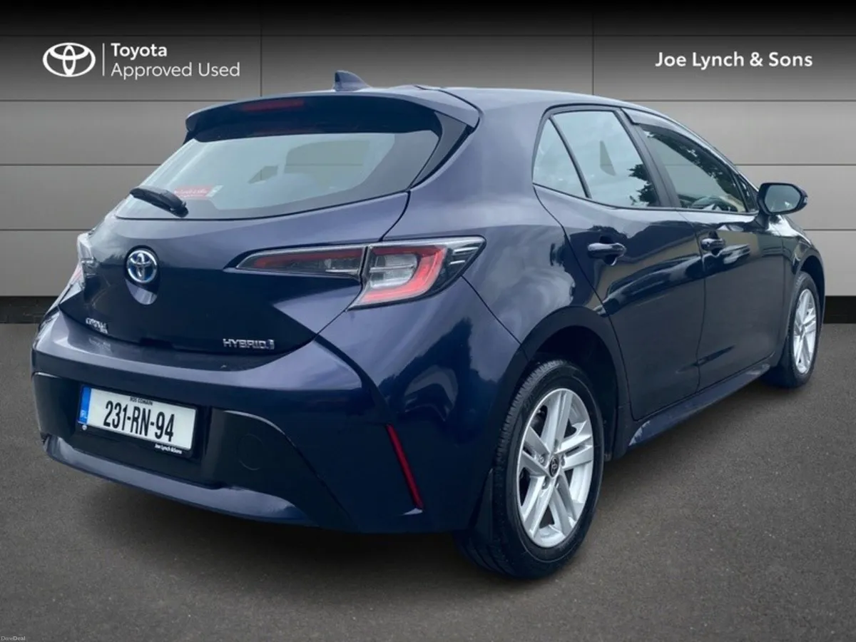 Toyota Corolla COROLLA HYBRID LUNA H/B - Image 2