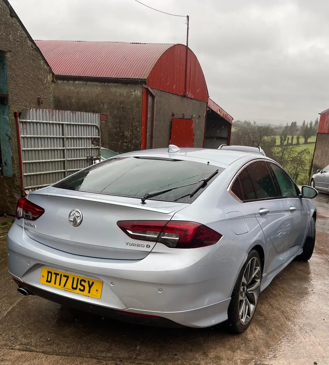 '17 Vauxhall Insignia SRI Vx Line Nav (Low Nox) - Image 3