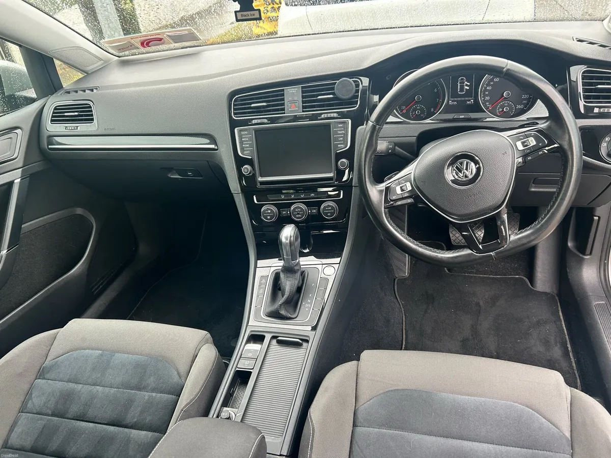 Volkswagen Golf - Image 6