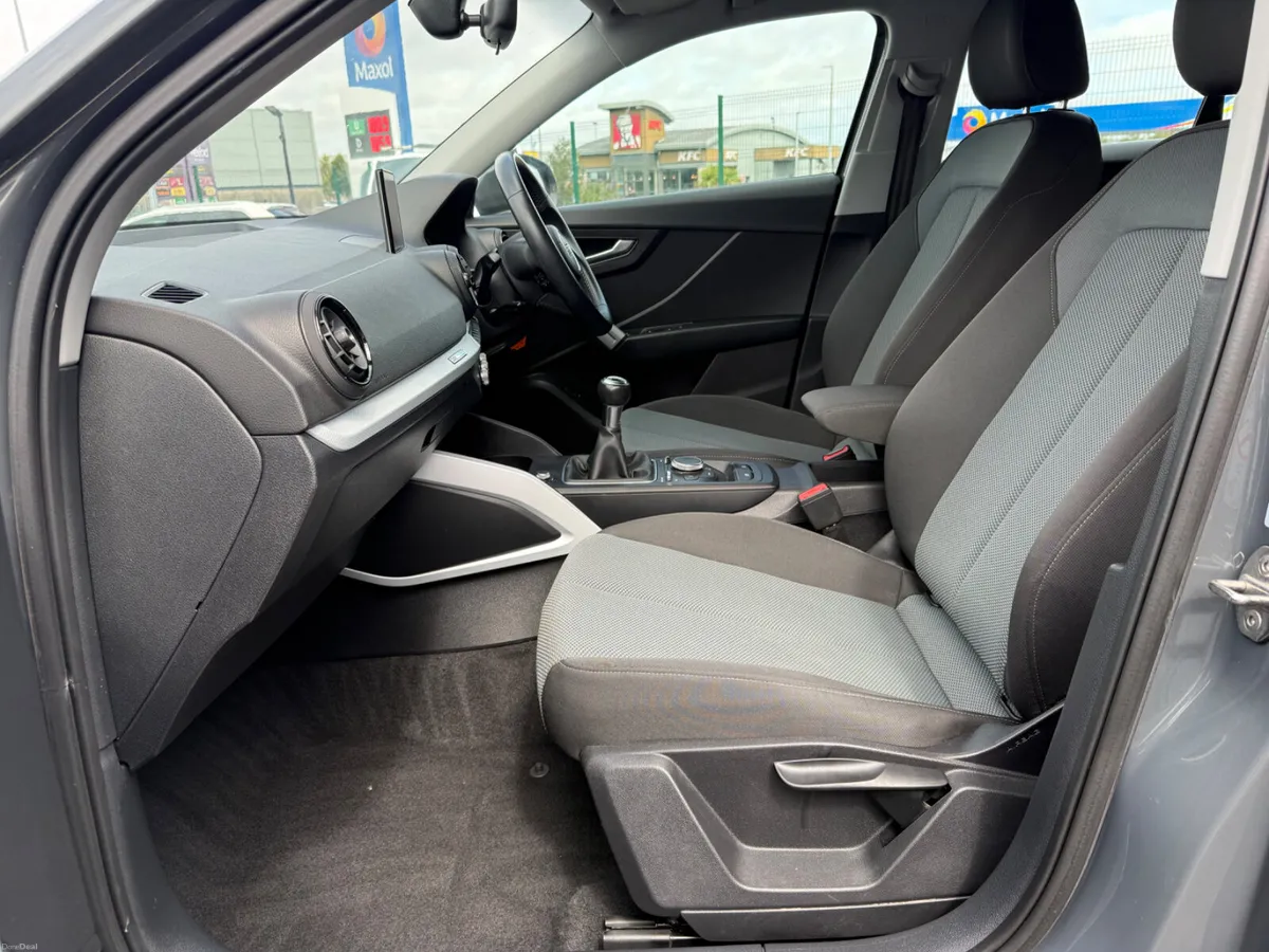 2018 Audi Q2 1.0L Sport - Image 6