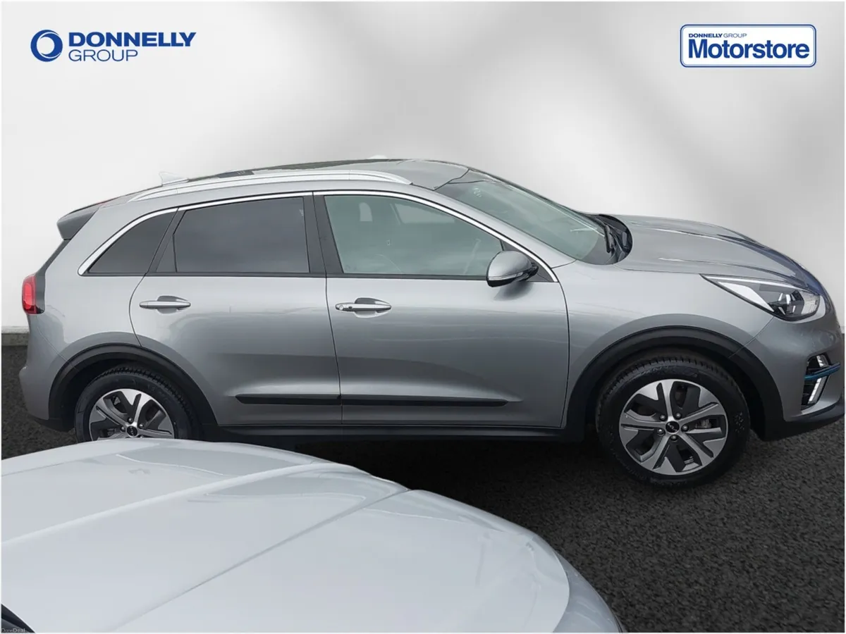 Kia e-Niro Electric Estate Long Range - Image 3