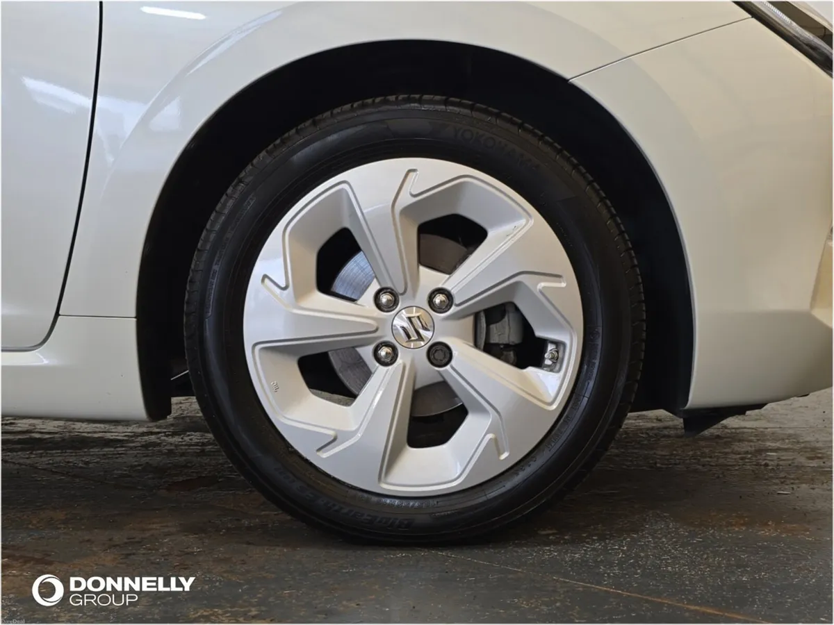 Suzuki Swift Hatchback Motion - Image 6