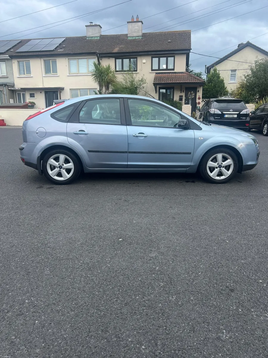 Ford Focus nct and tax 1.4 petrol - Image 1