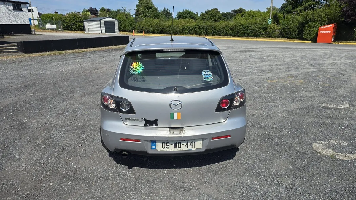 09 Mazda3 1.3 petrol manual - Image 2