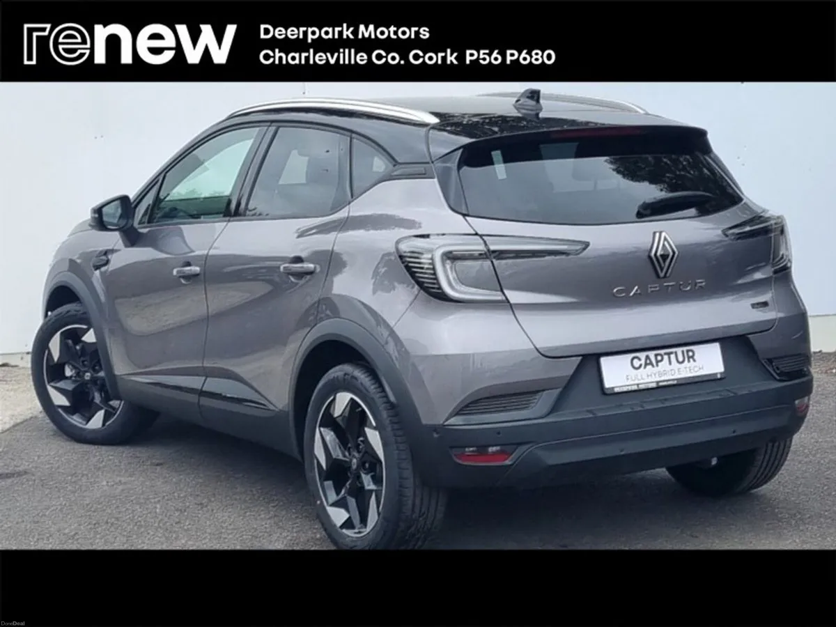 Renault Captur techno full hybrid E-Tech 160 Auto - Image 3