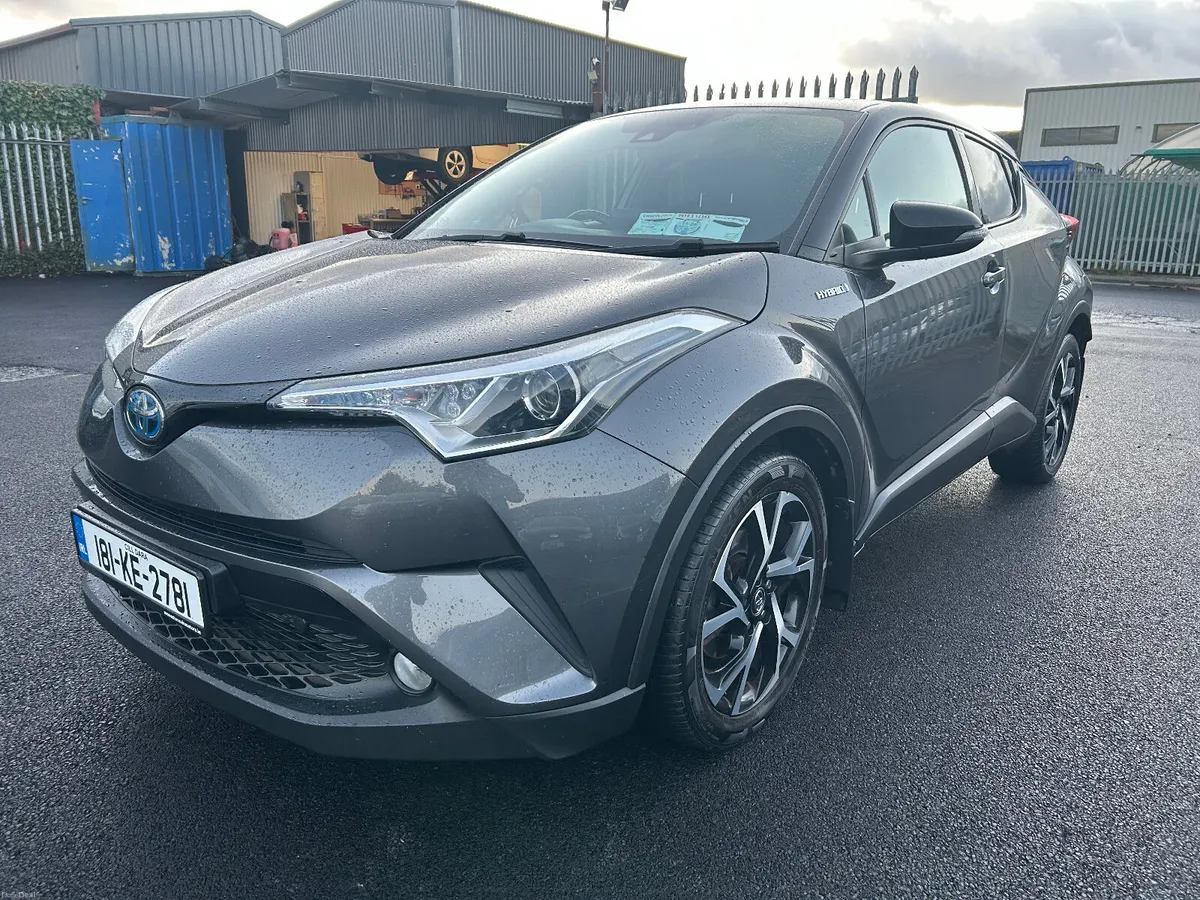 2018 Toyota C-HR HYBRID AUTOMATIC - Image 2