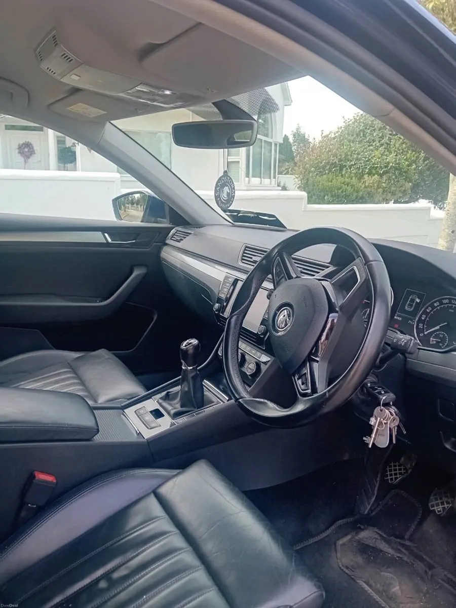 Skoda Superb - Image 5