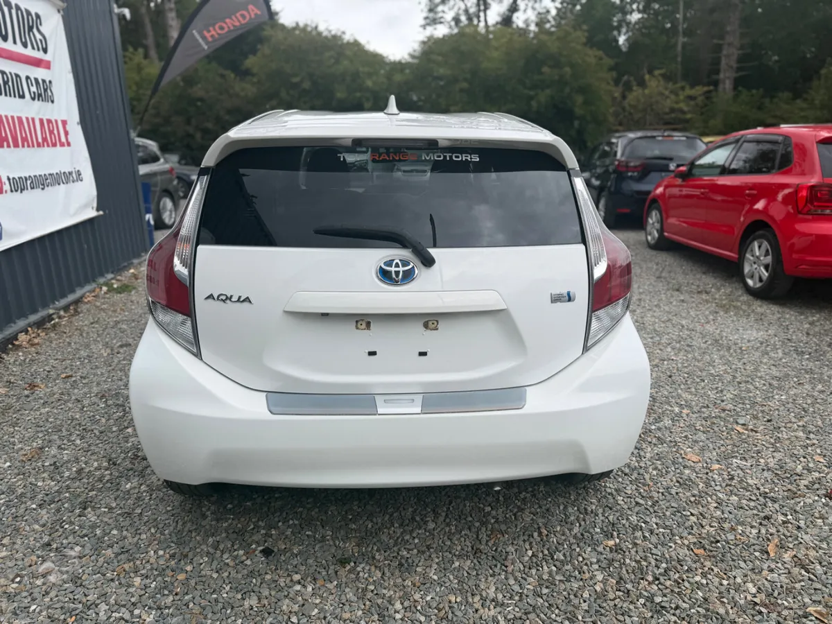 Toyota aqua 2015 LUX package - Image 5