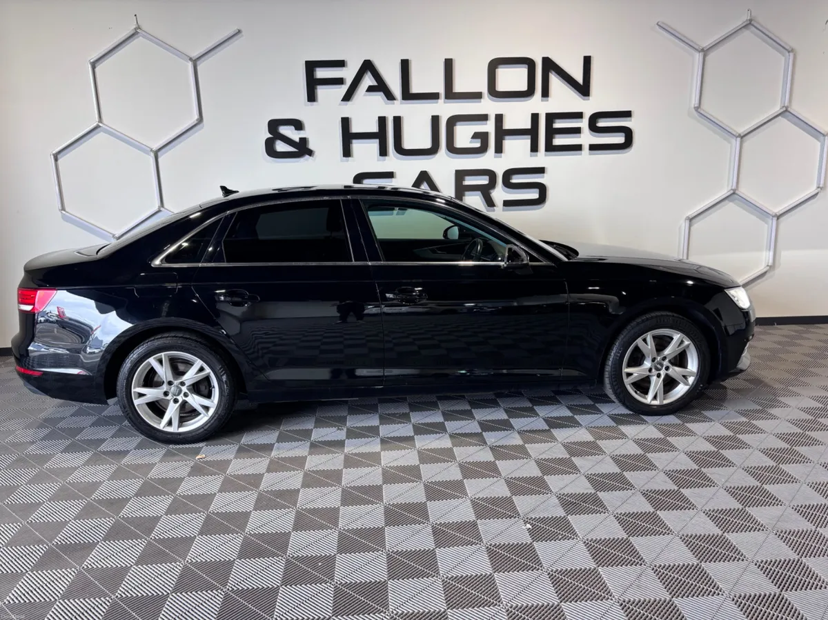 2016 AUDI A4 1.4 TFSI SPORT 150PS 4DR - Image 4