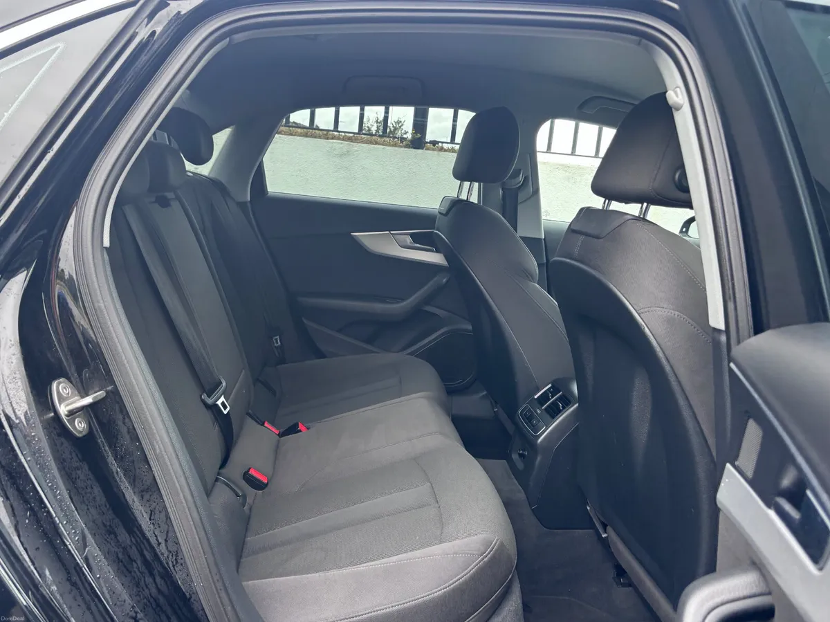 2016 AUDI A4 1.4 TFSI SPORT 150PS 4DR - Image 5